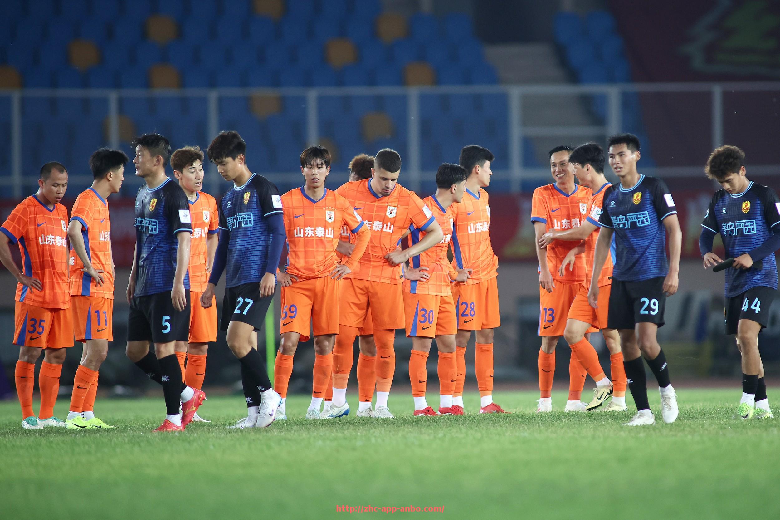 安博体育app下载-英超球队转播分成的影响与商业模式解析